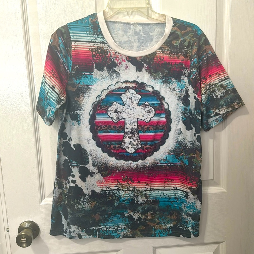 Women’s cross t shirt
